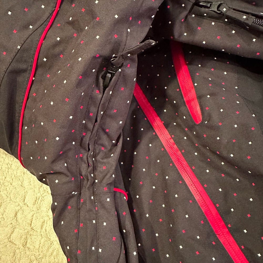 NWOT Trespass Technical Performance TP75 Jacket - Picture 10 of 16